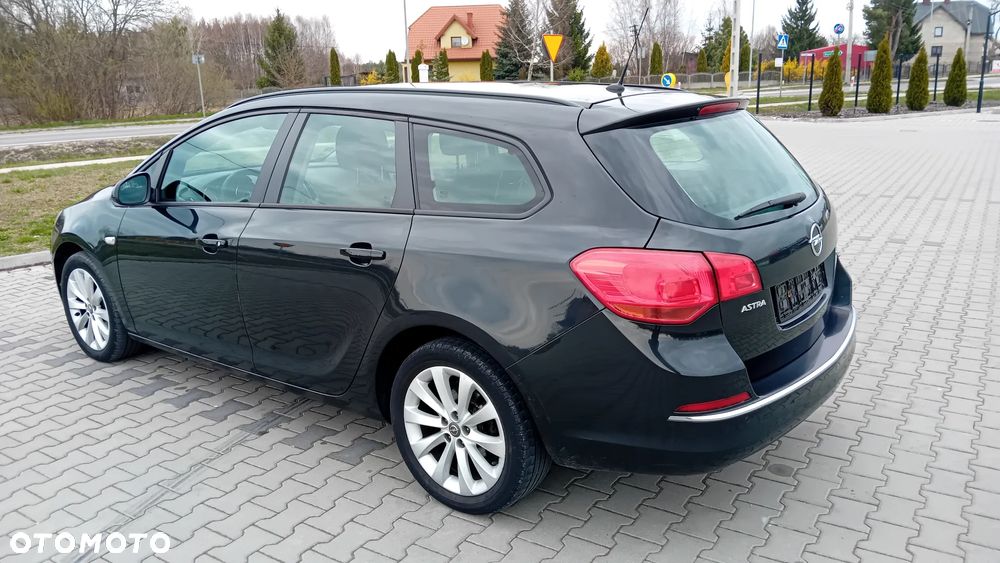 Opel Astra 1.4 Turbo Edition Sport - 4