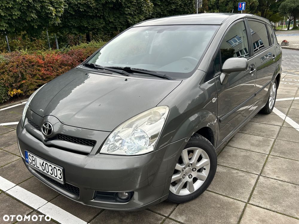 Toyota Corolla Verso 1.8 Edition - 1
