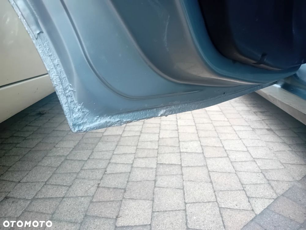 Ford Focus 1.6 Comfort X / 100 - 9