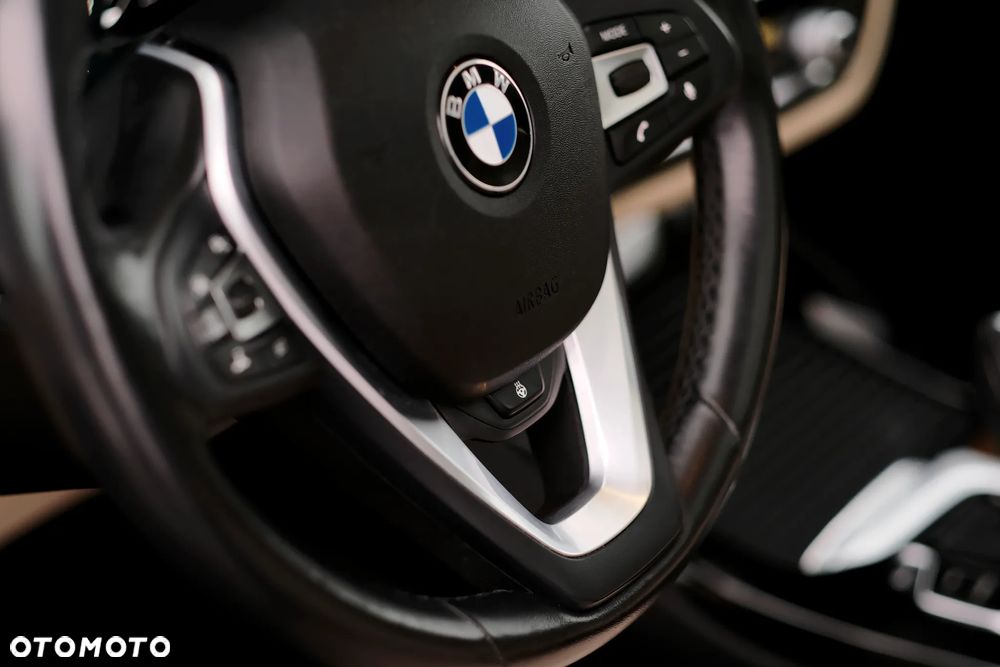 BMW X3 xDrive30i xLine - 21