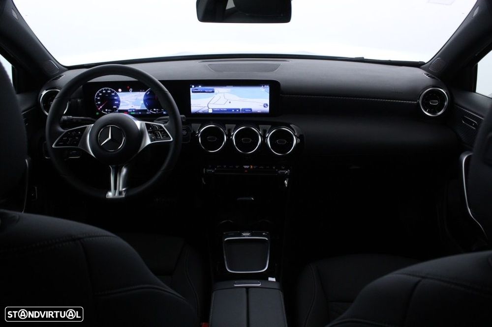 Mercedes-Benz A 250 e Progressive - 18