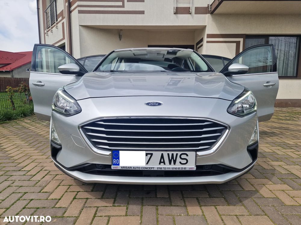 Ford Focus 1.0 EcoBoost Titanium - 28