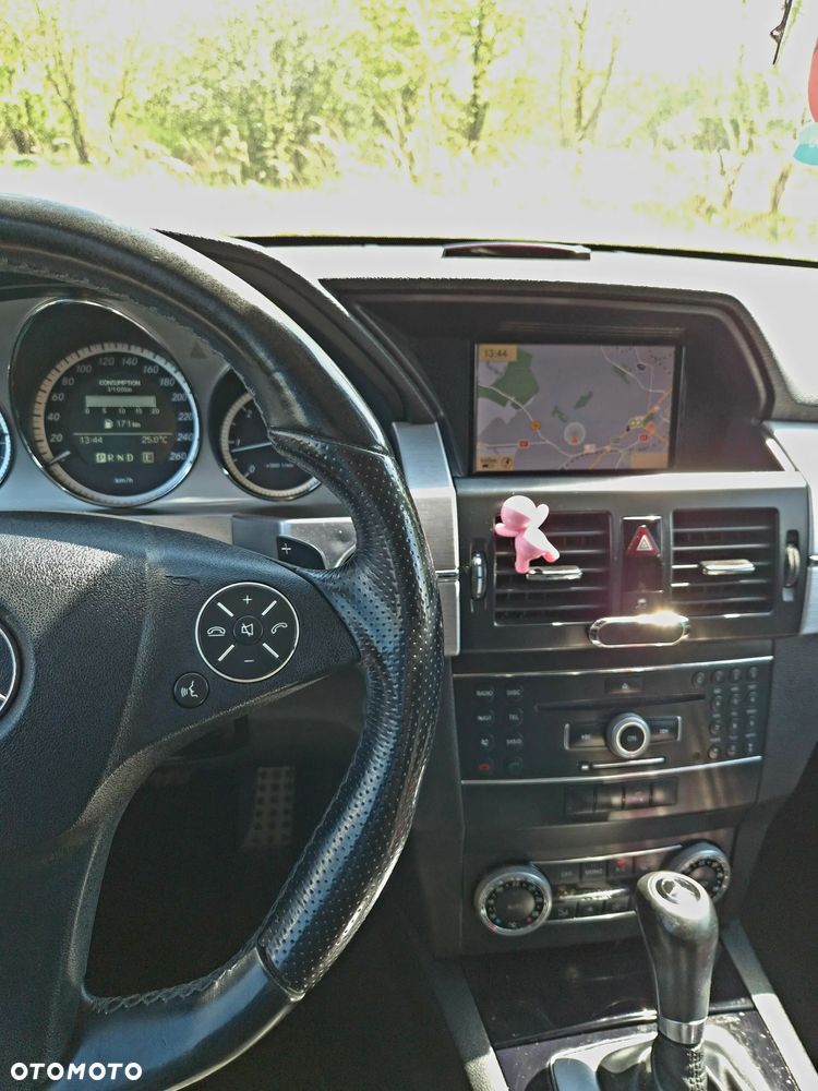 Mercedes-Benz GLK 220 CDI DPF 4Matic BlueEFFICIENCY 7G-TRONIC - 11