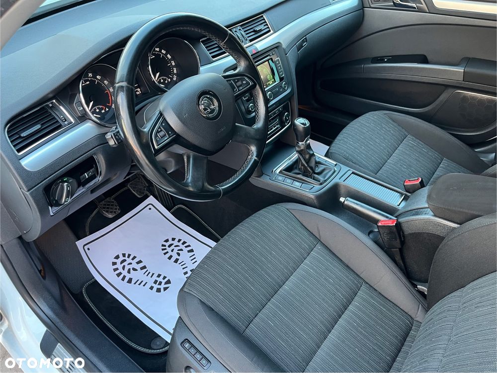Skoda Superb - 20