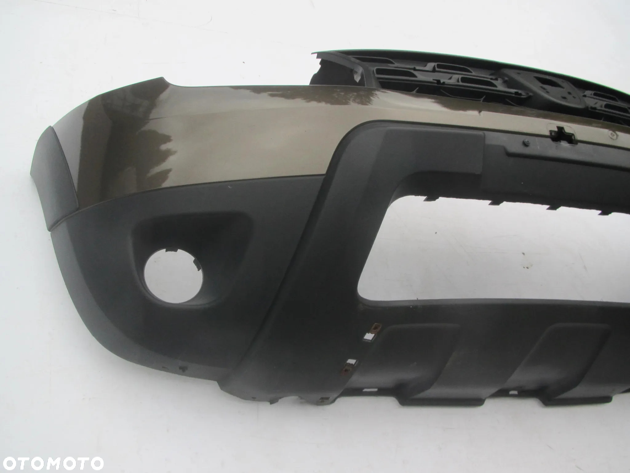 DACIA DUSTER HS 2010 - 2017 zderzak grill OE - 12