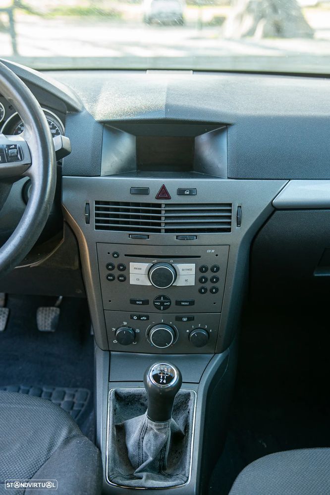 Opel Astra 1.4 Enjoy - 10