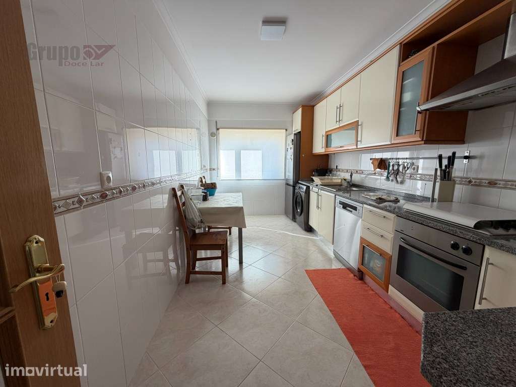 Apartamento T2 Amplo e Acolhedor para Arrendamento na Cotovia - Ses... - Grande imagem: 5/21