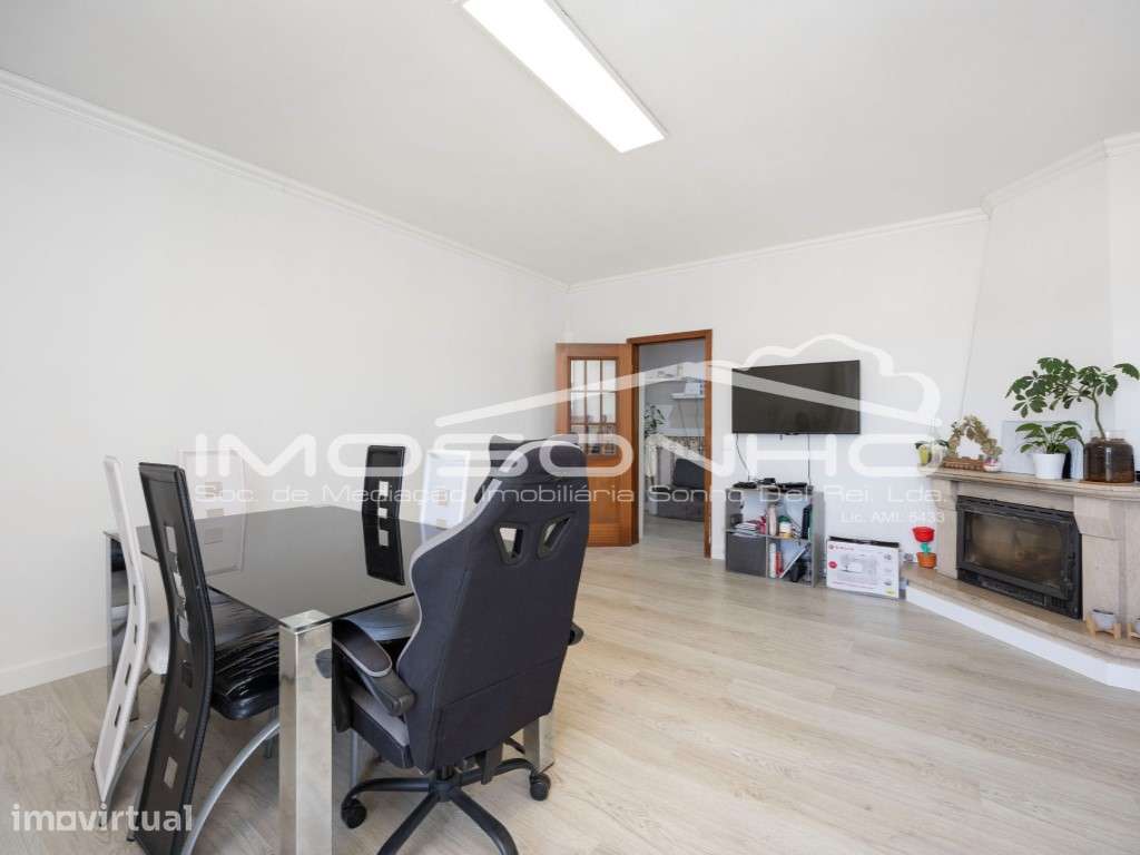 Apartamento T3 com ótimas áreas e excelente exposição solar - Grande imagem: 3/23