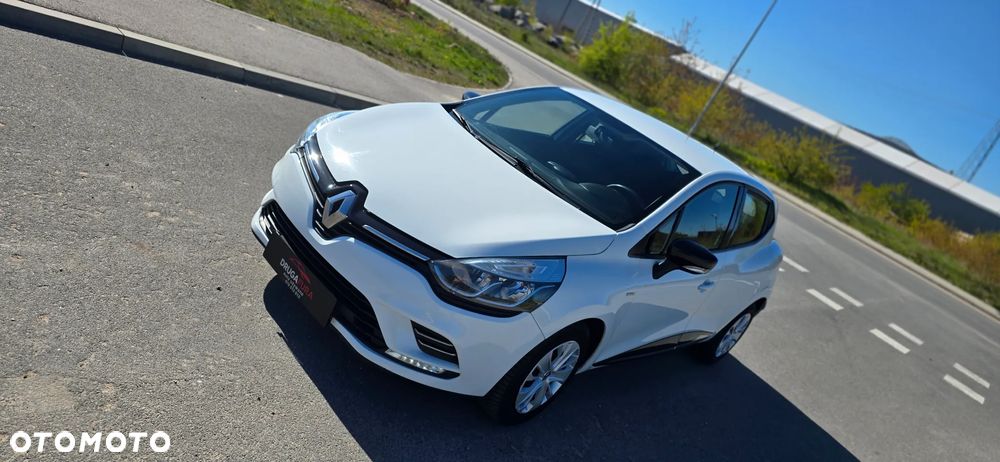 Renault Clio 0.9 TCe Limited - 12