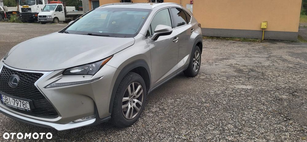 Lexus NX 200t Prestige AWD - 3