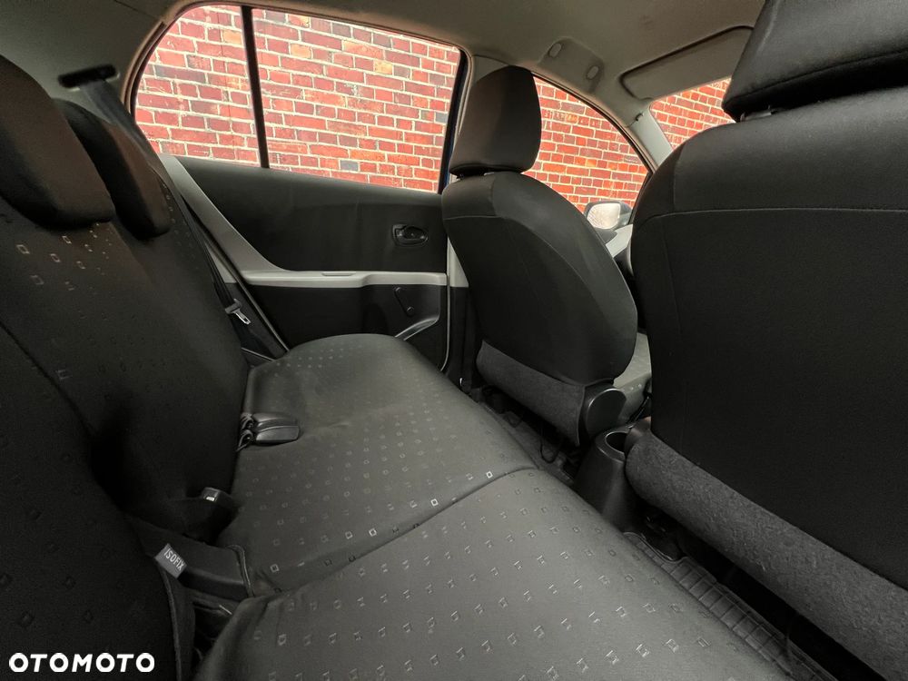 Toyota Yaris - 18