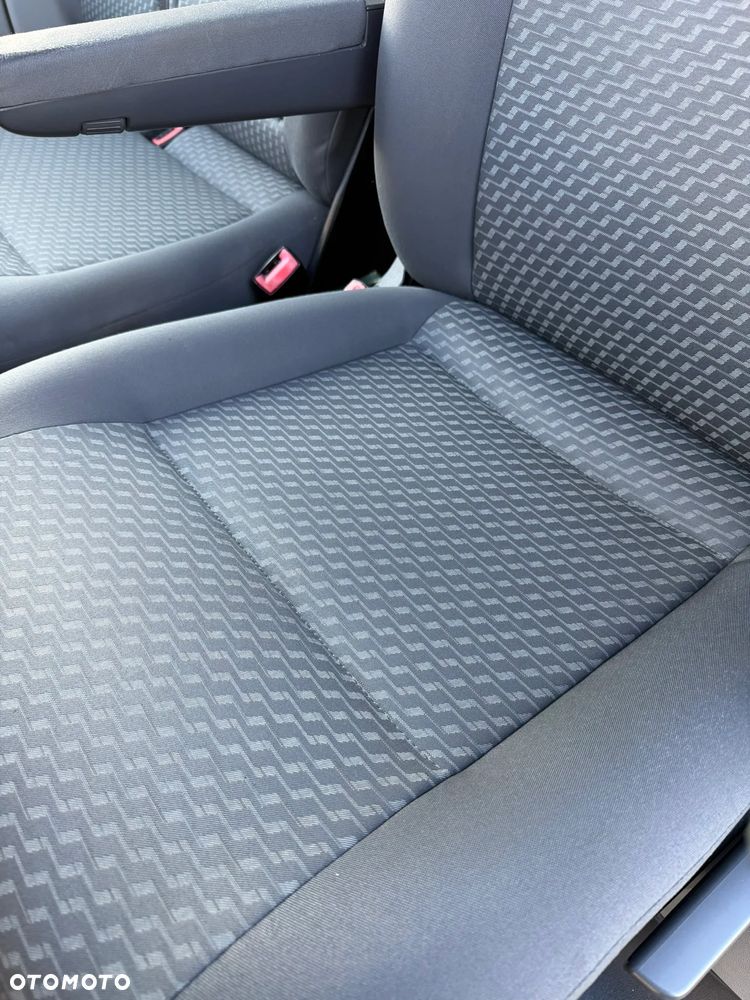 Volkswagen Transporter L1H1 - 12