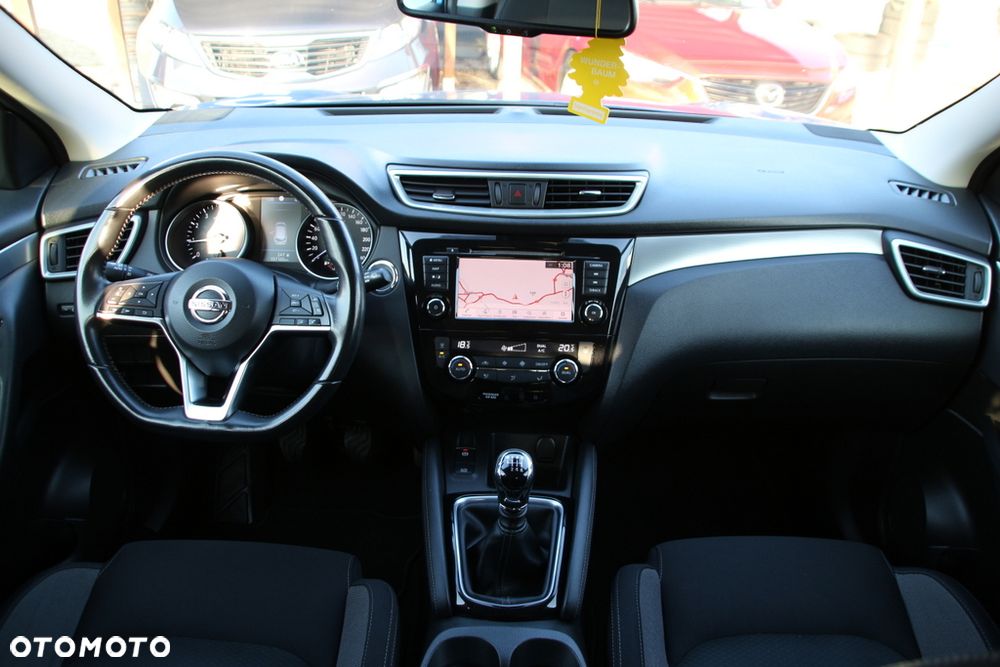 Nissan Qashqai 1.3 DIG-T N-Connecta - 14