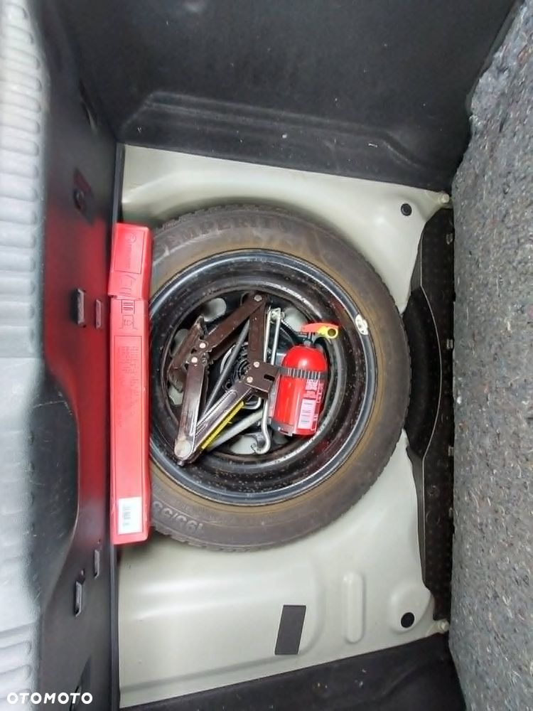 Citroën C3 1.2 PureTech C-Series - 11