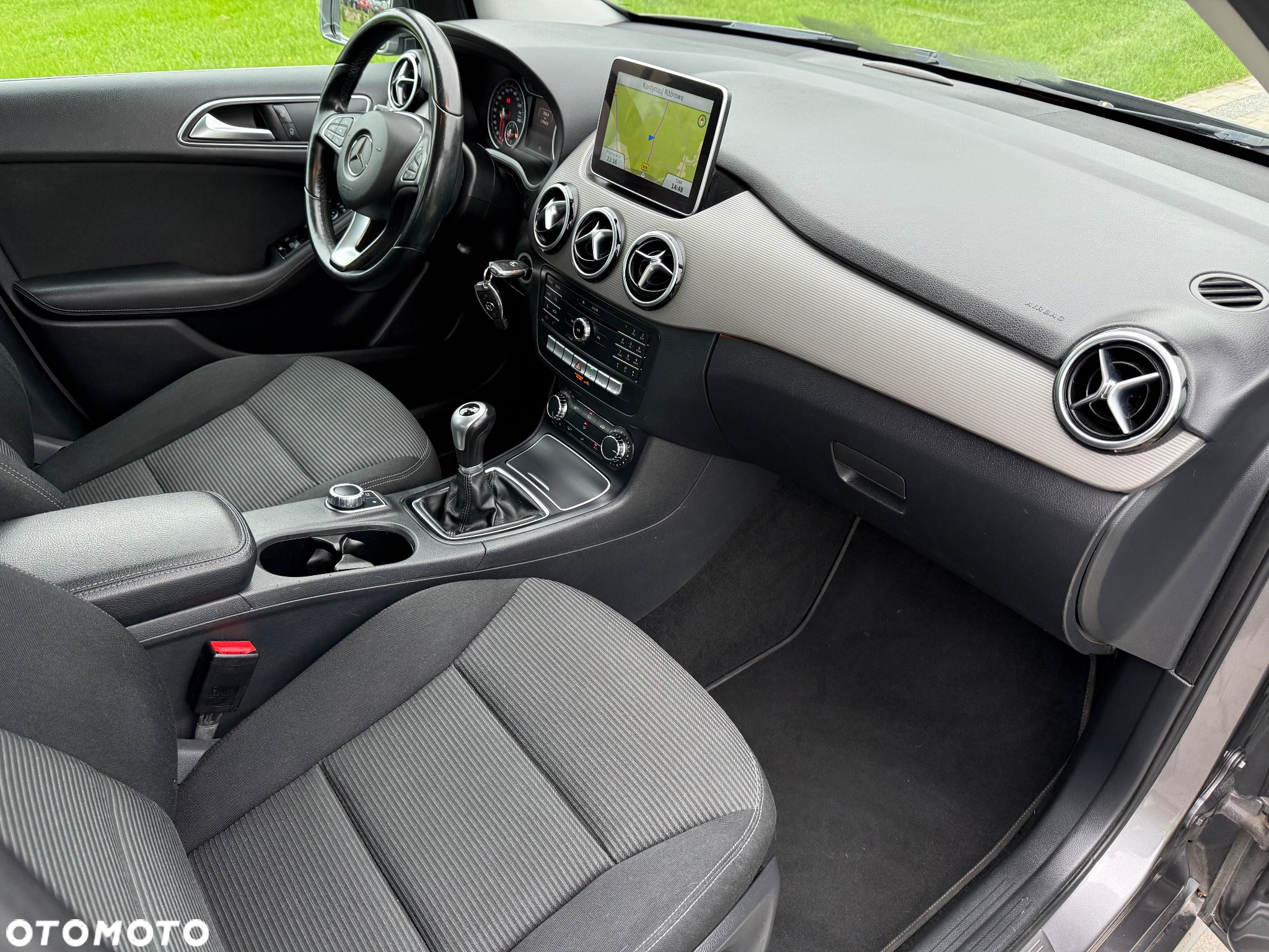 Mercedes-Benz Klasa B 180 CDI - 22