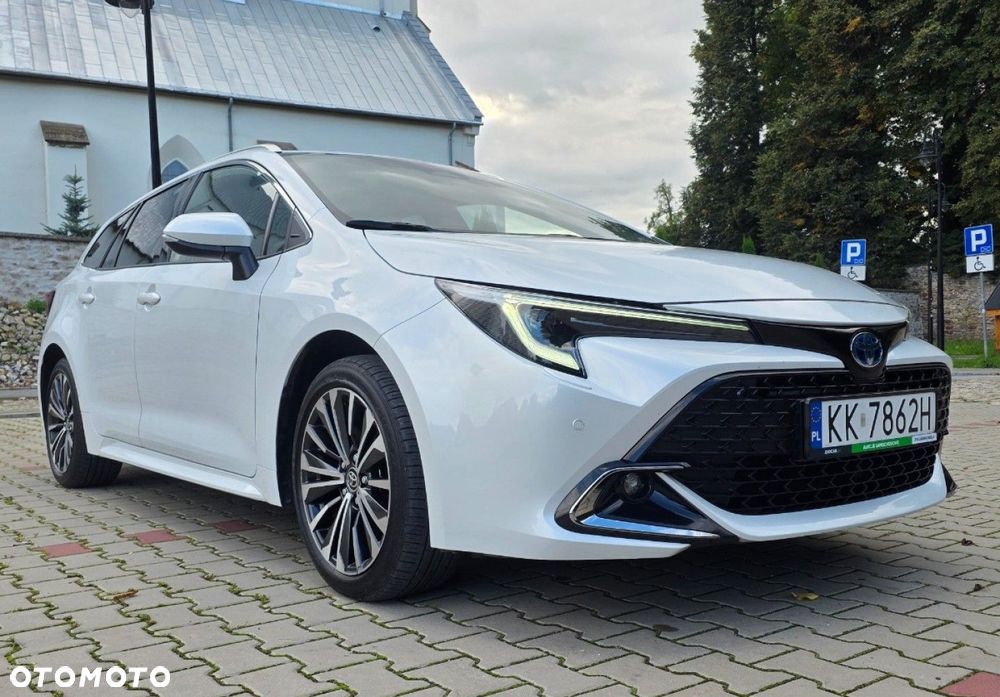 Toyota Corolla - 11