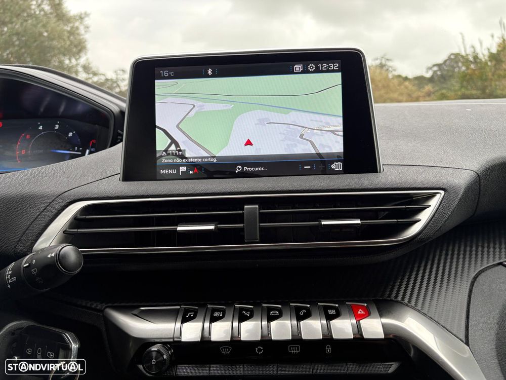 Peugeot 3008 1.5 BlueHDi GT Line EAT8 - 12