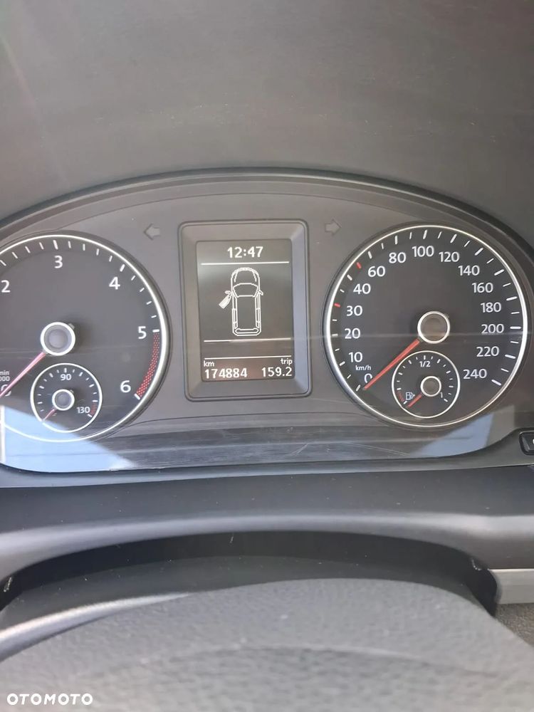 Volkswagen Touran 1.6 TDI DPF BlueMotion Technology DSG Cup - 18