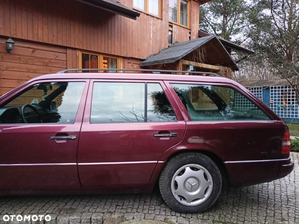 Mercedes-Benz Klasa E - 11