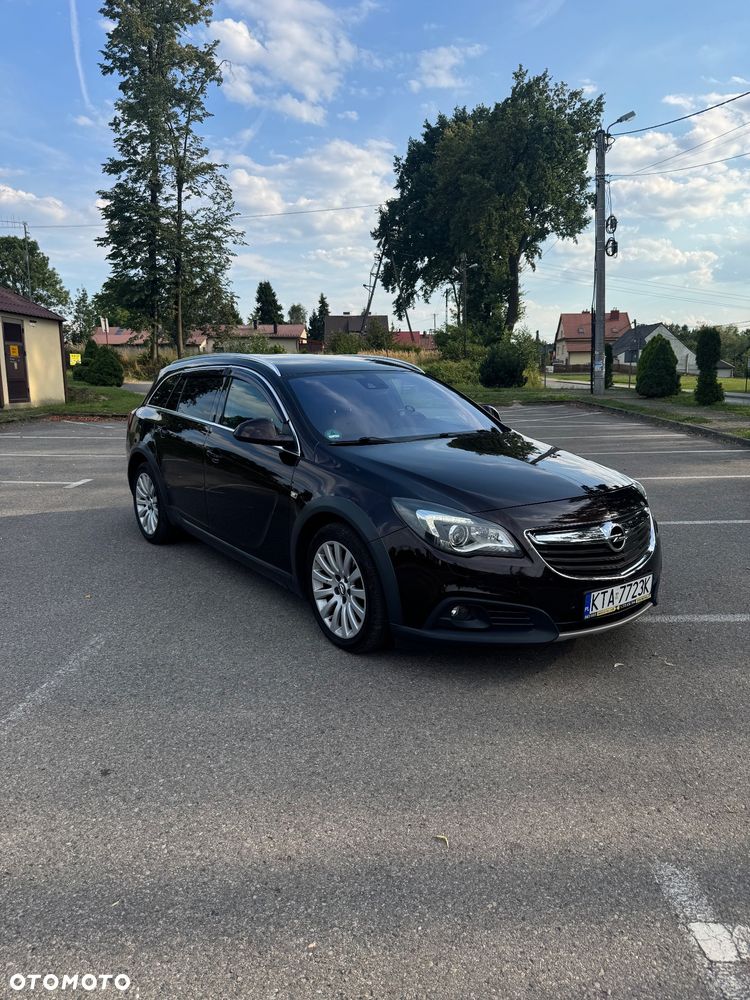 Opel Insignia 2.0 CDTI 4x4 Automatik Sport - 2