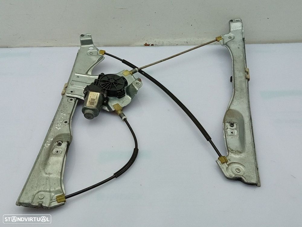 Elevador vidros frente direito RENAULT Clio III (BR0/1, CR0/1) - 1