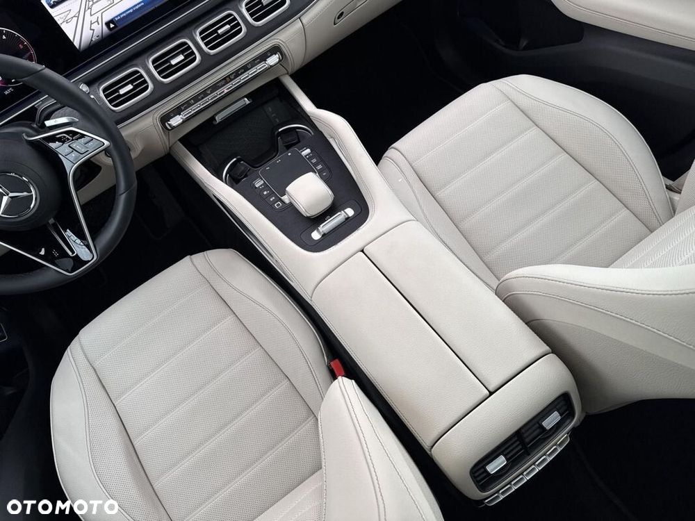 Mercedes-Benz GLE - 16