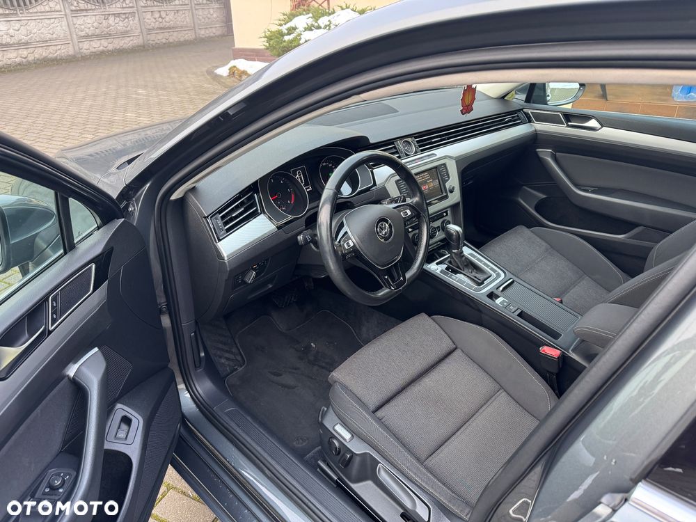 Volkswagen Passat Variant 2.0 TDI DSG (BlueMotion Technology) Comfortline - 10