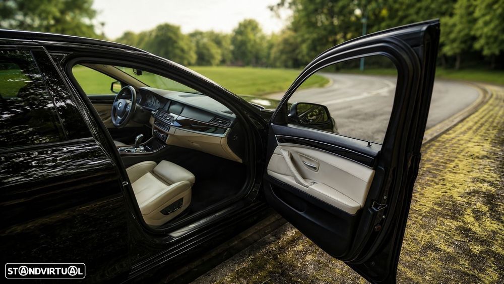 BMW 520 d Line Luxury Auto - 36