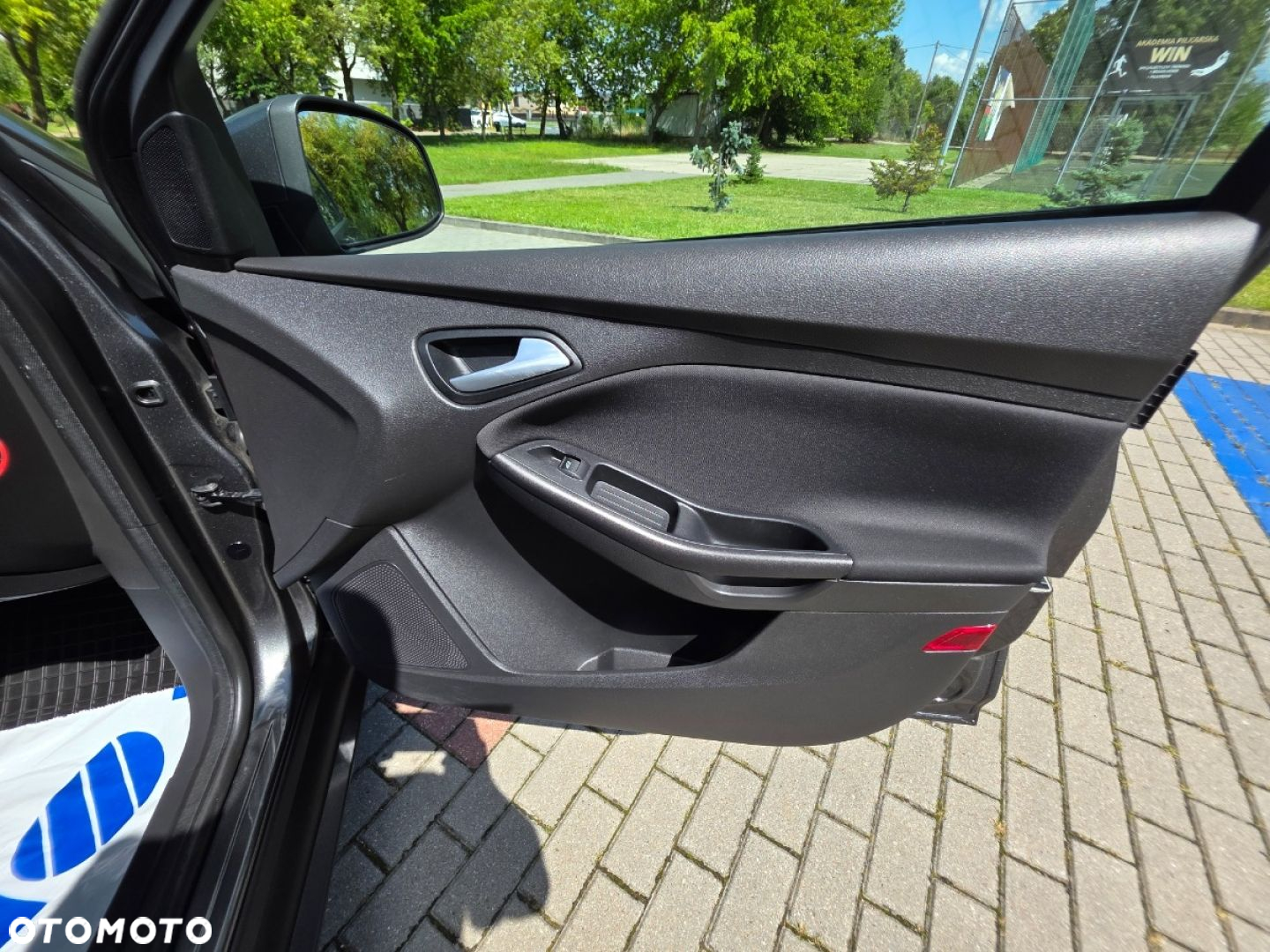 Ford Focus - 25