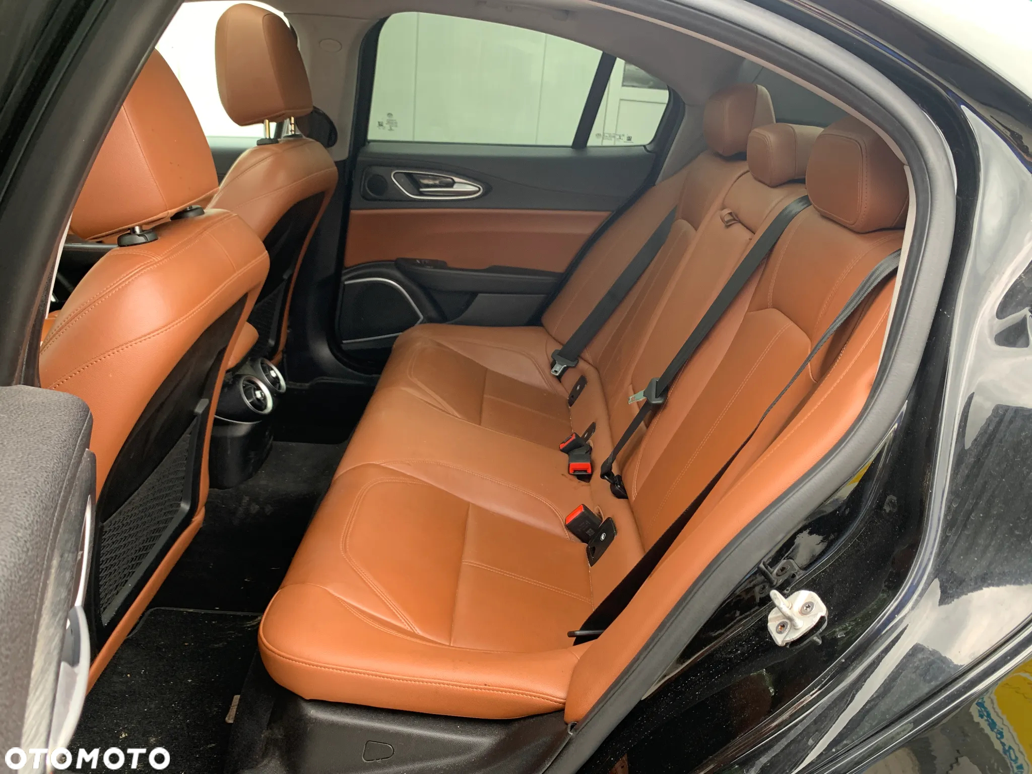 Alfa Romeo Giulia 2.0 Turbo Estrema Q4 - 11