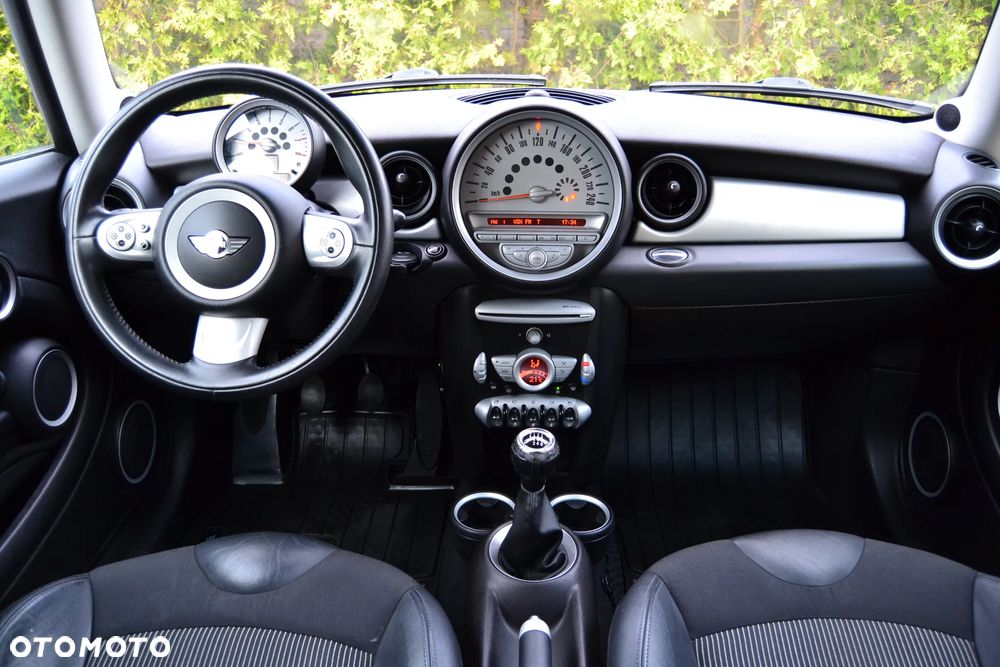 MINI Cooper - 25