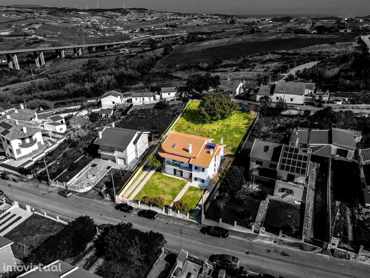 Moradia isolada T5 em Arruda dos Vinhos inserida em 1.500m² de Terreno - Grande imagem: 2/50