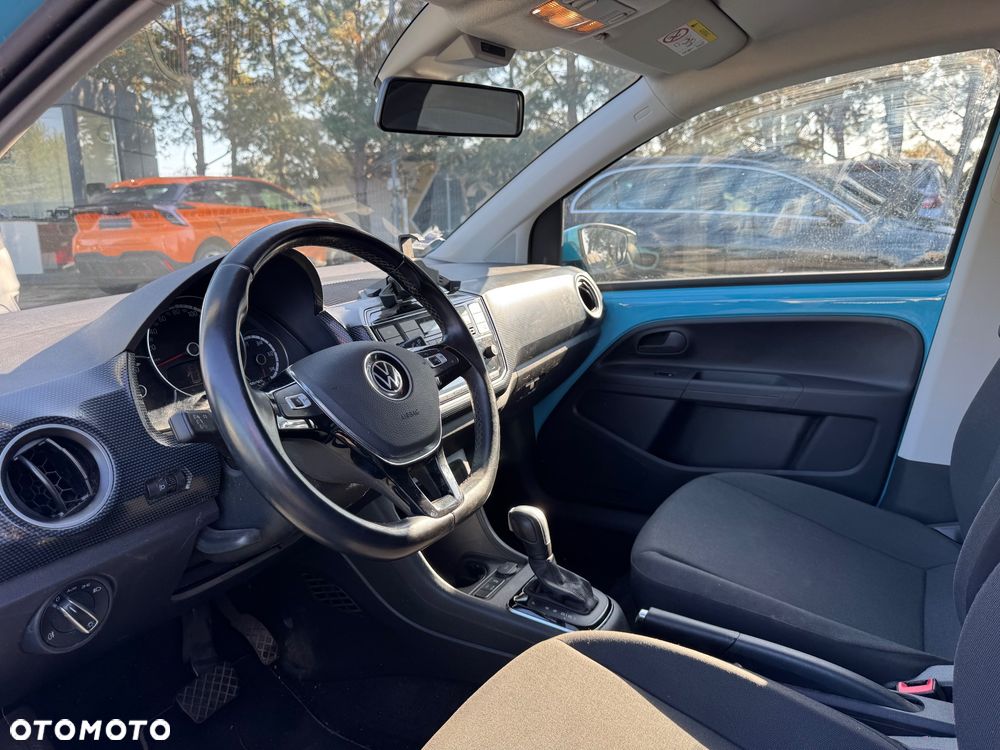 Volkswagen up! e-up - 7