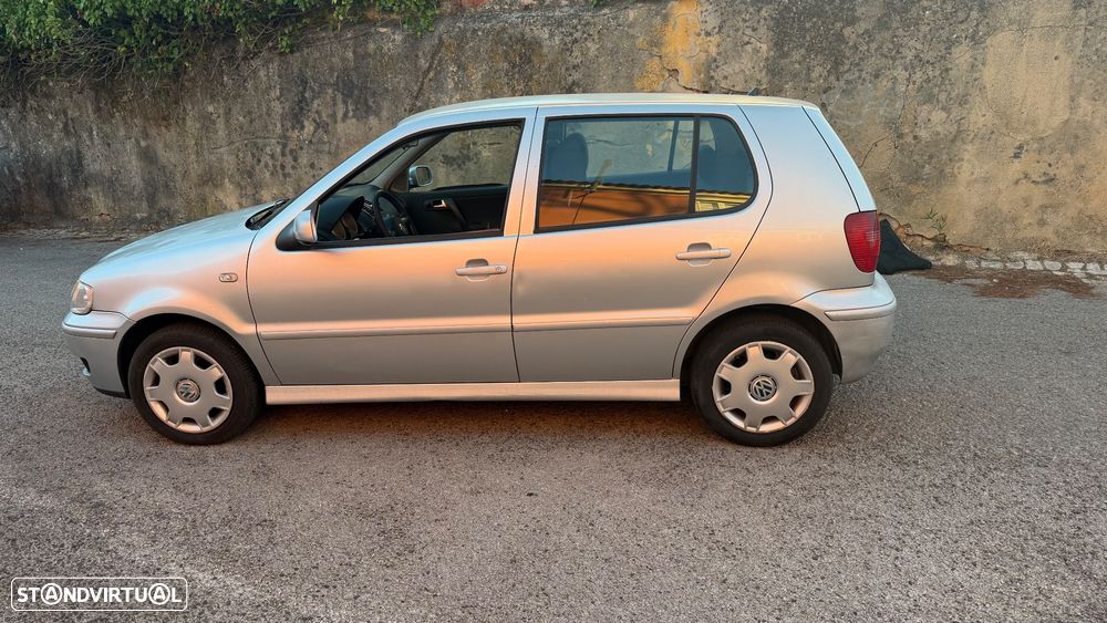 VW Polo 1.4 Confortline Auto. - 3
