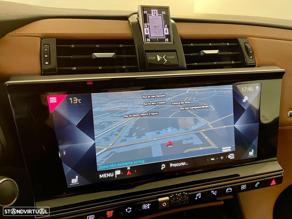 DS DS7 Crossback - 27