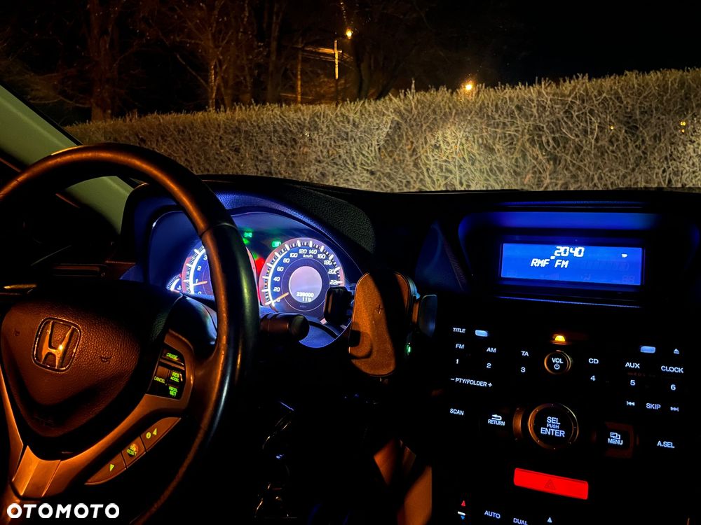 Honda Accord - 16