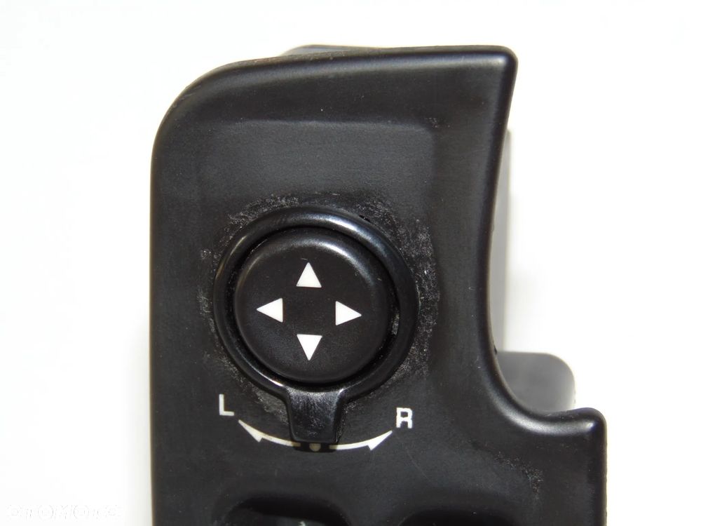 ORYGINAŁ przełącznik panel szyb kierowcy lewy Alfa Romeo 147 , 00-10r - 2