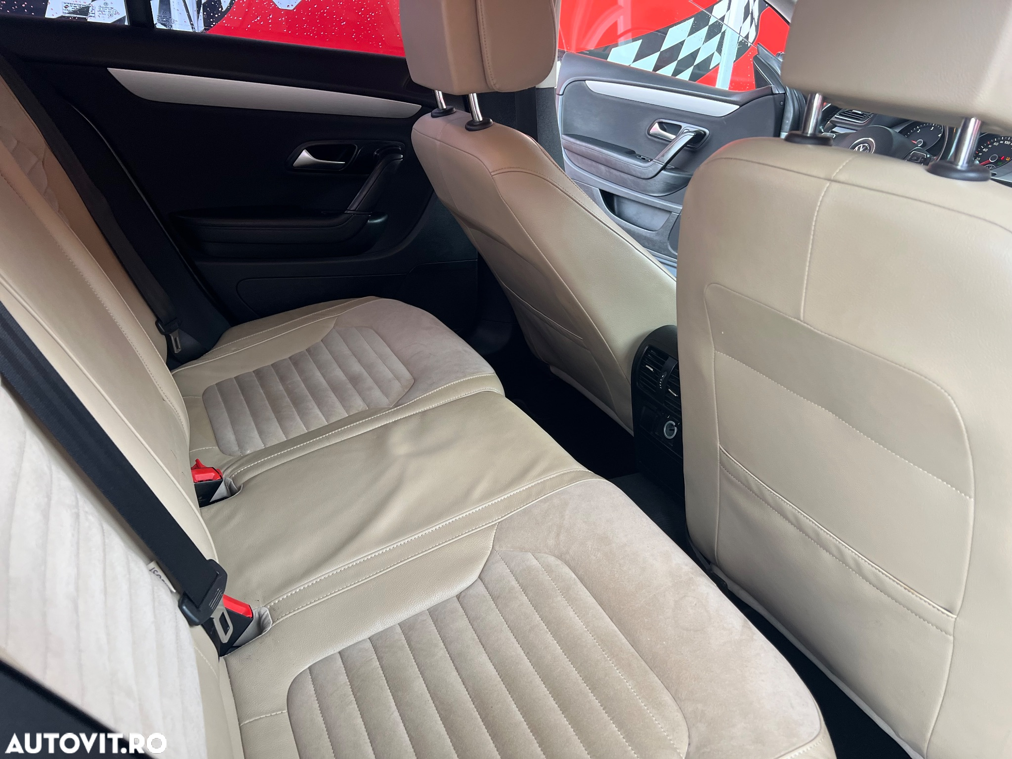 Volkswagen Passat CC 2.0 TDI DSG Blue TDI - 8