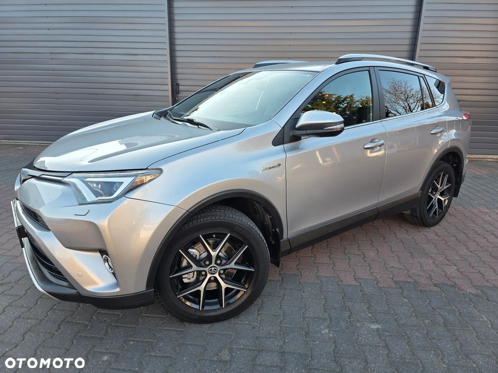 Toyota RAV4 - 3