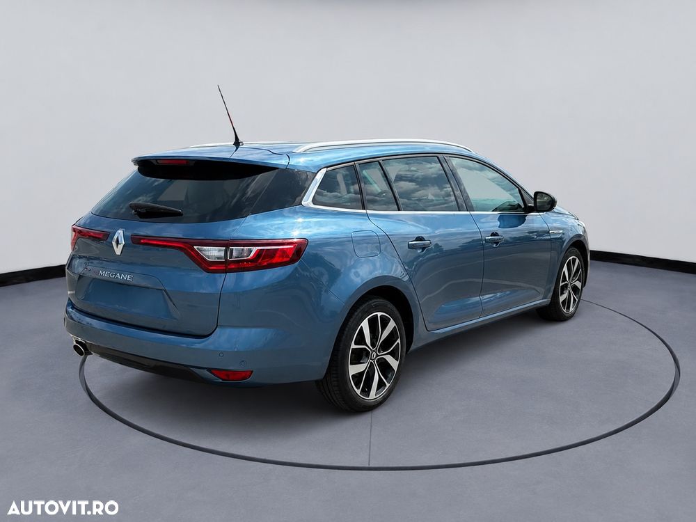 Renault Megane TCe 160 GPF EDC BOSE EDITION - 4