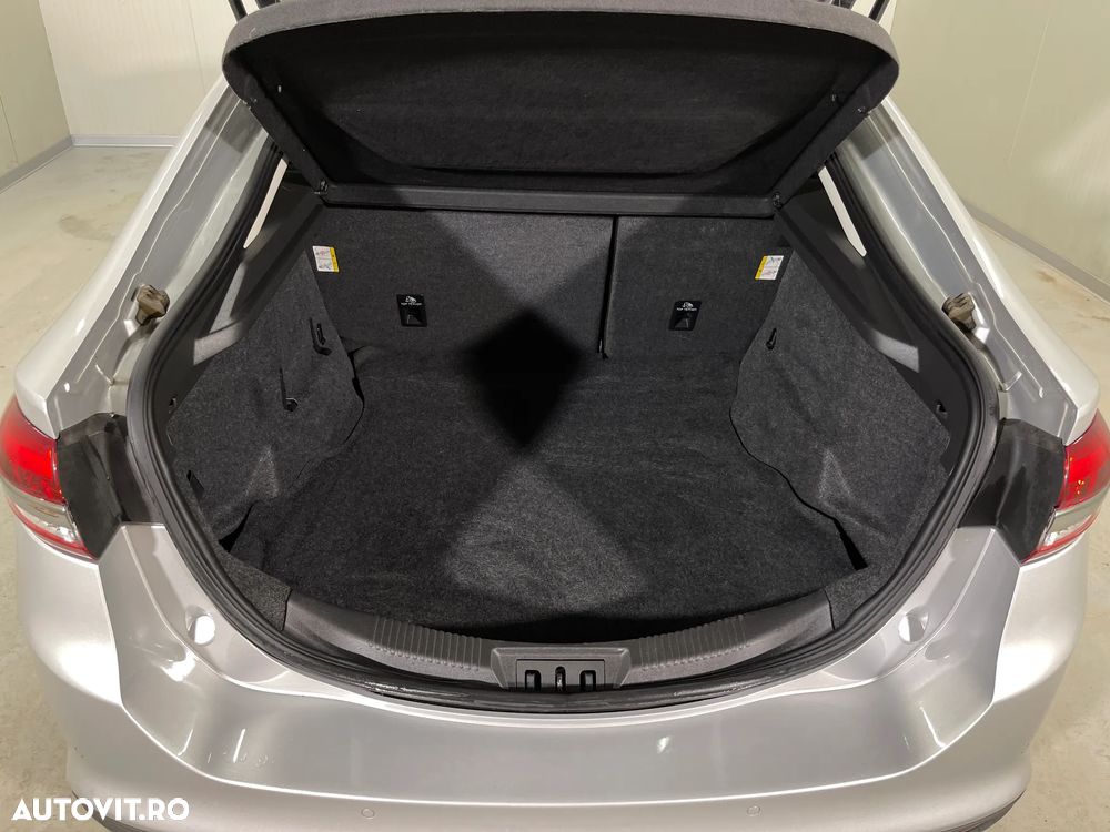 Ford Mondeo 2.0 TDCI Aut. Trend - 12