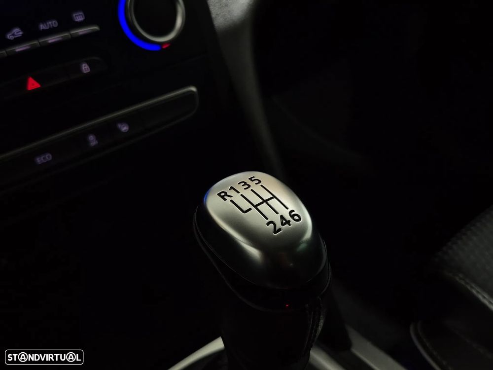 Renault Mégane Sport Tourer 1.5 dCi Bose Edition SS - 21