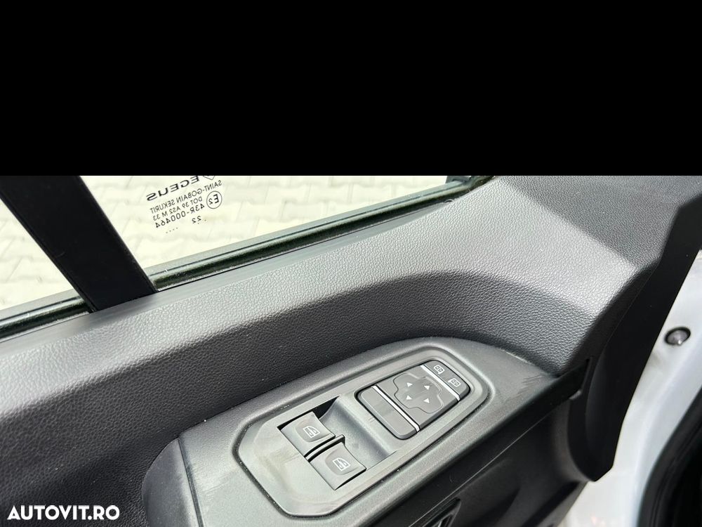 Renault trafic - 22