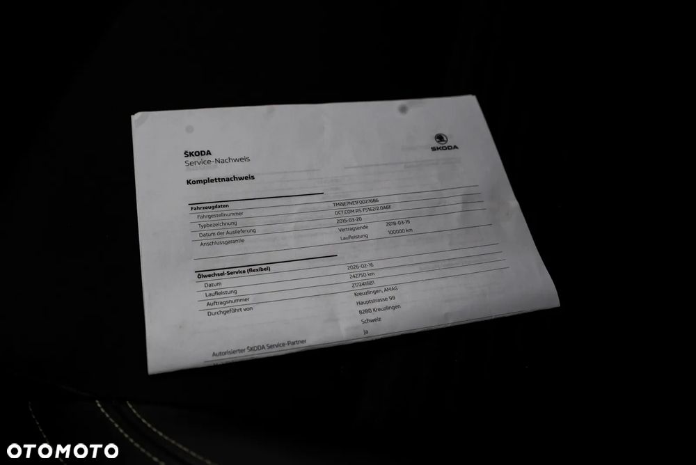 Skoda Octavia 2.0 TSI (Green tec) DSG RS - 39
