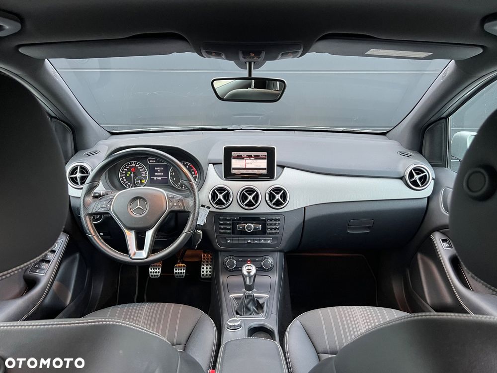 Mercedes-Benz Klasa B 200 (BlueEFFICIENCY) - 12