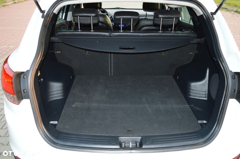 Hyundai ix35 - 11