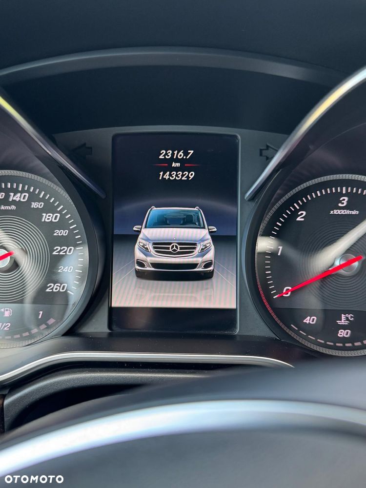 Mercedes-Benz Klasa V 220 (BlueTEC) d Avantgarde 7G-Tronic (długi) - 13