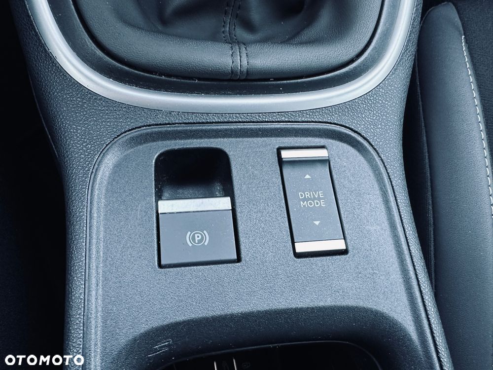 Jeep Avenger 1.2 GSE T3 Turbo-Benzin GDI Altitude - 33