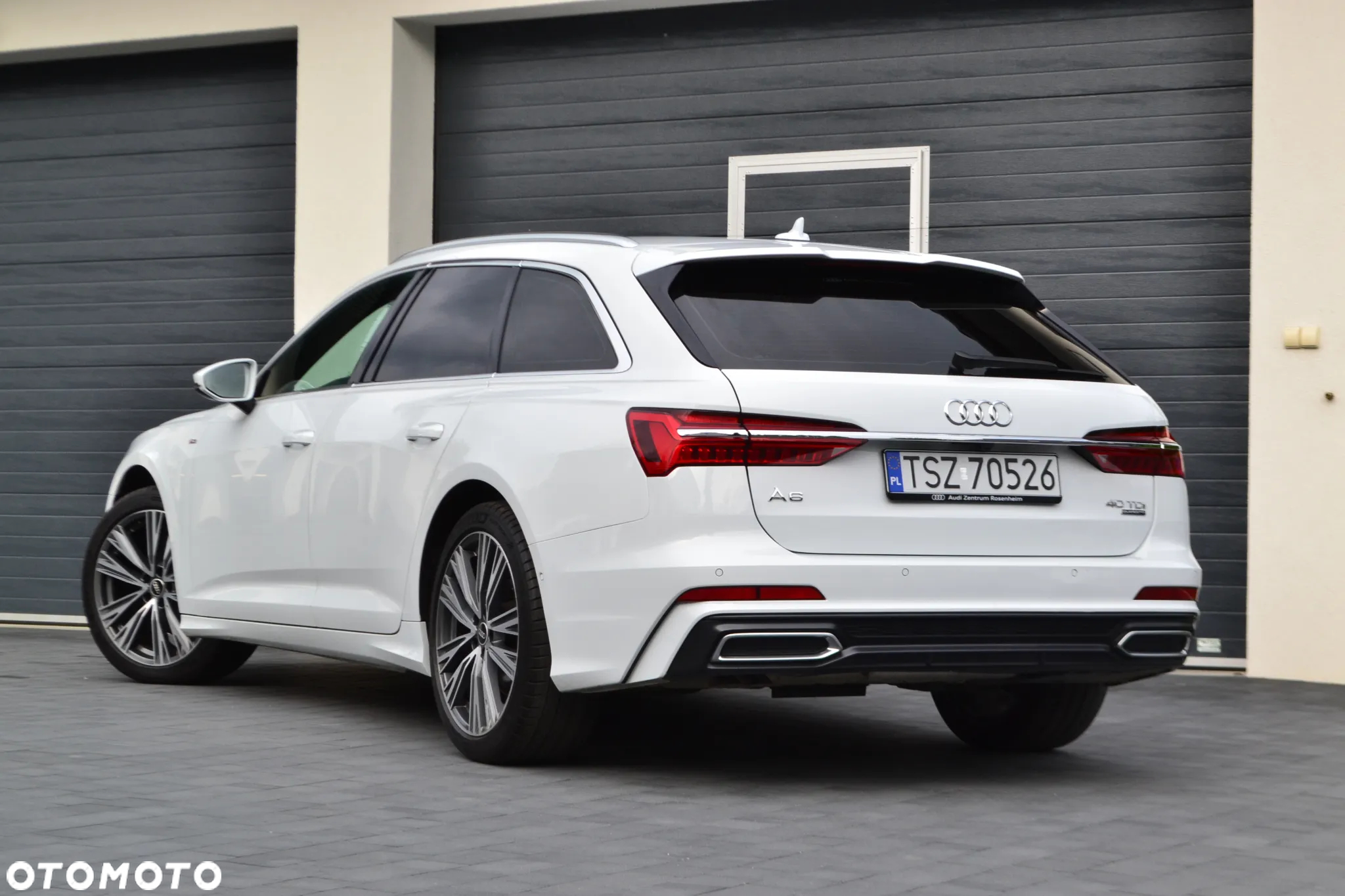 Audi A6 Avant 40 TDI quattro S tronic S line - 4