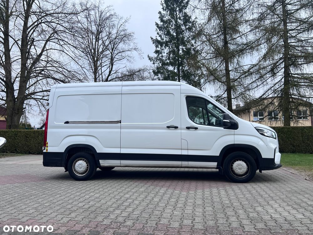 Maxus Deliver 9 - 4